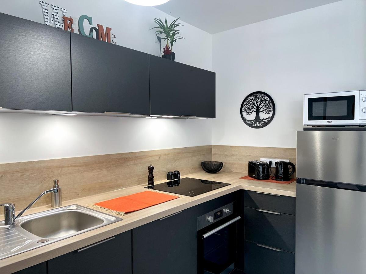 Le Frere Charmes Apartment Aurillac Exterior foto